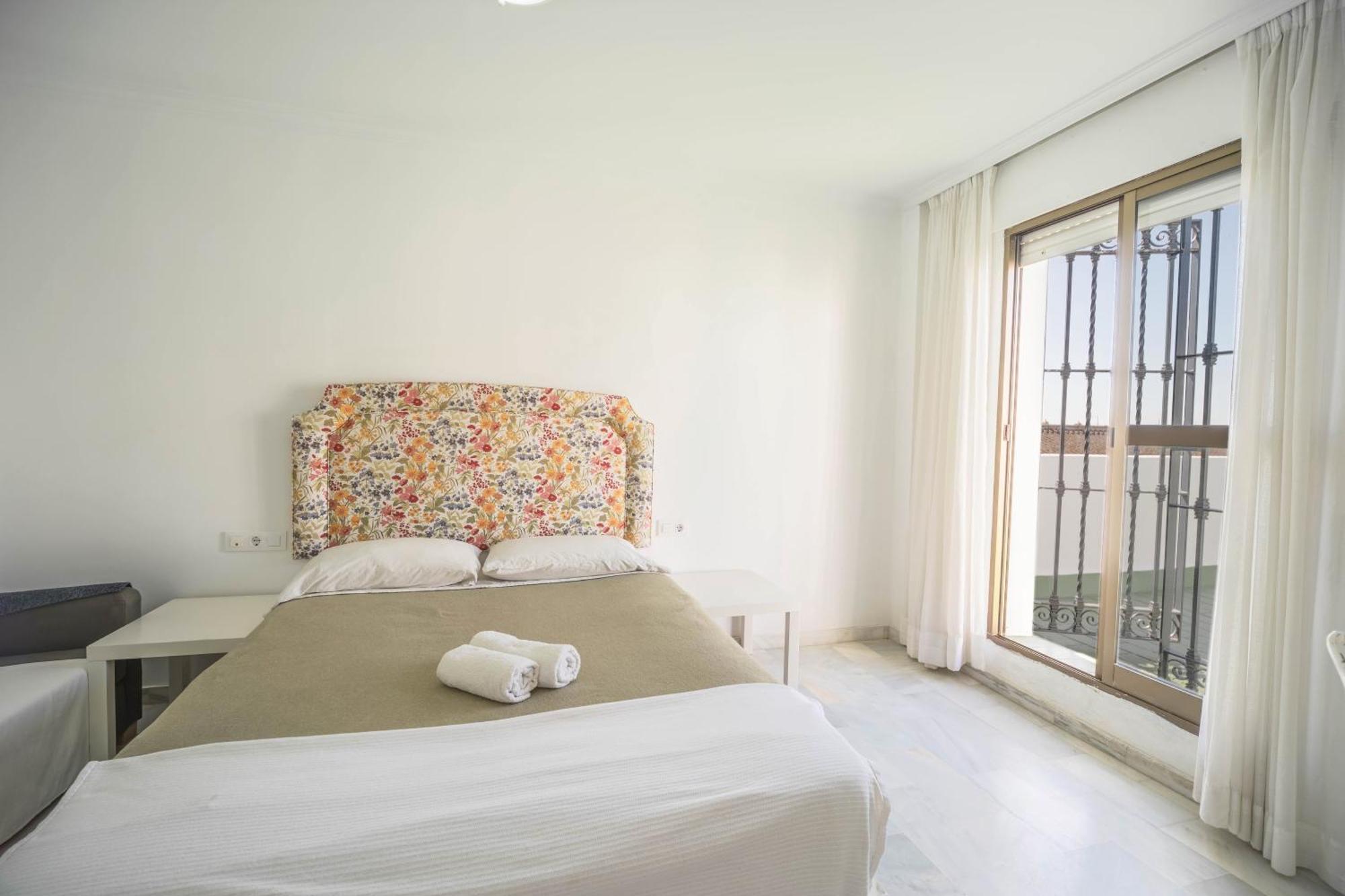 Apartment El Teatro Atico Con Terraza